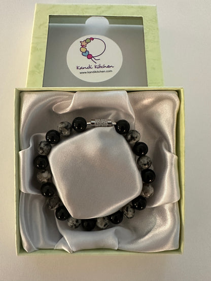 Sesame Kiwi Jasper & Black Onyx 8mm Bracelet with screw clasp